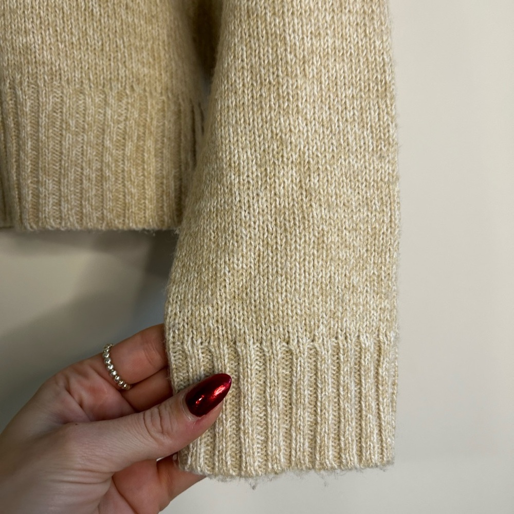 H&M knit - Picture 7 of 7